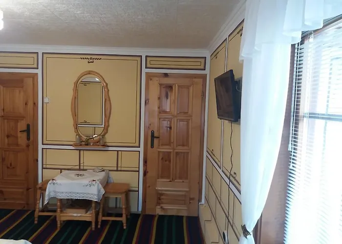 Guest Bashtina Striaha Pensjonat 2*