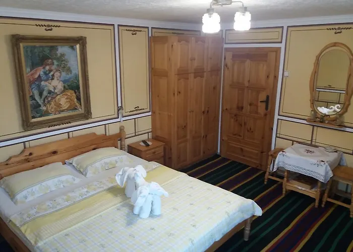 Pensjonat Guest Bashtina Striaha 2*