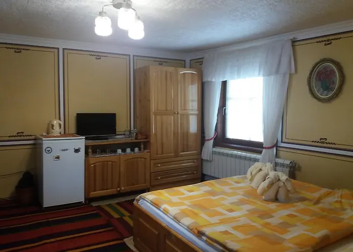 Pensjonat Guest Bashtina Striaha Kopriwsztica